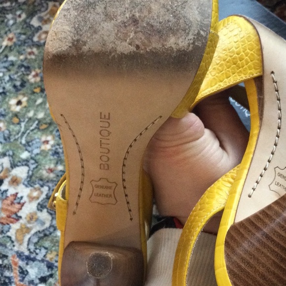 Boutique 9 Yellow Women's Heels - Picture 7 of 7